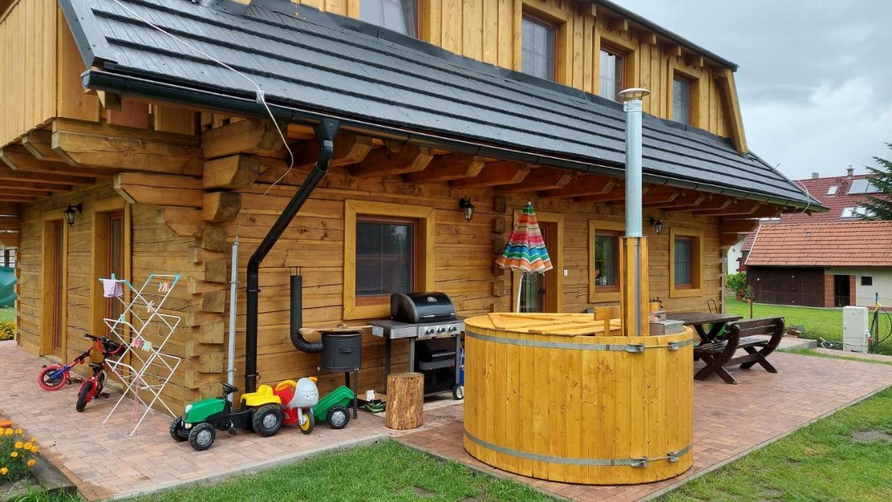 Drevenice Liptov - Ski & Hiking Apartments Lazisko Exterior photo