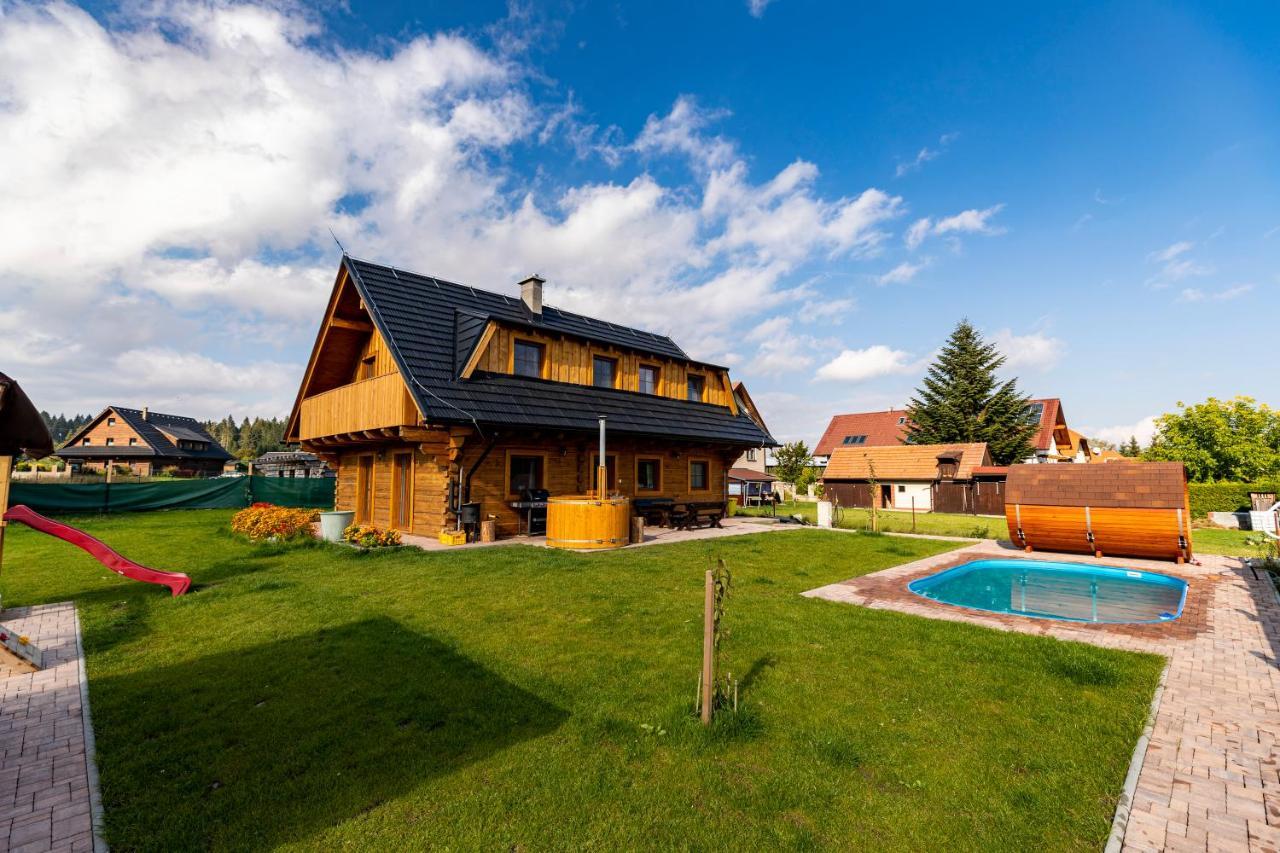 Drevenice Liptov - Ski & Hiking Apartments Lazisko Exterior photo