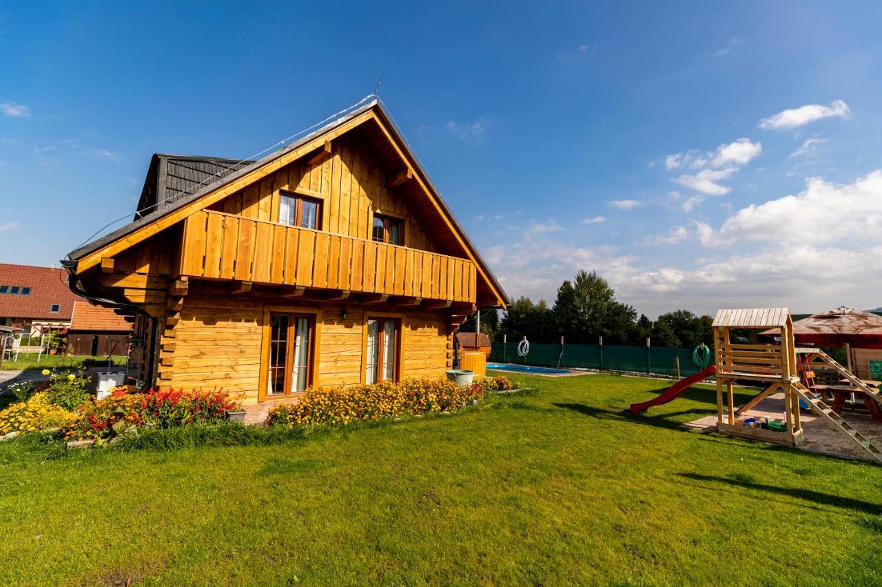 Drevenice Liptov - Ski & Hiking Apartments Lazisko Exterior photo