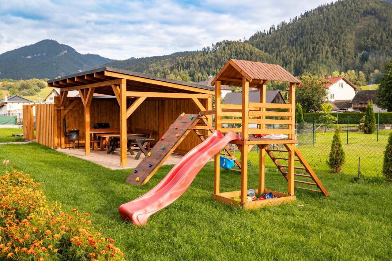 Drevenice Liptov - Ski & Hiking Apartments Lazisko Exterior photo