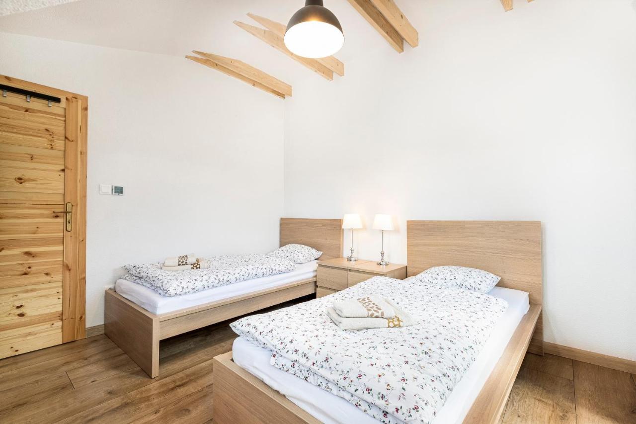 Drevenice Liptov - Ski & Hiking Apartments Lazisko Exterior photo