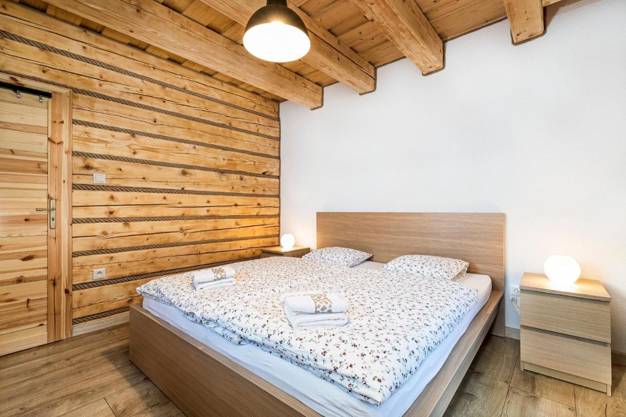 Drevenice Liptov - Ski & Hiking Apartments Lazisko Exterior photo