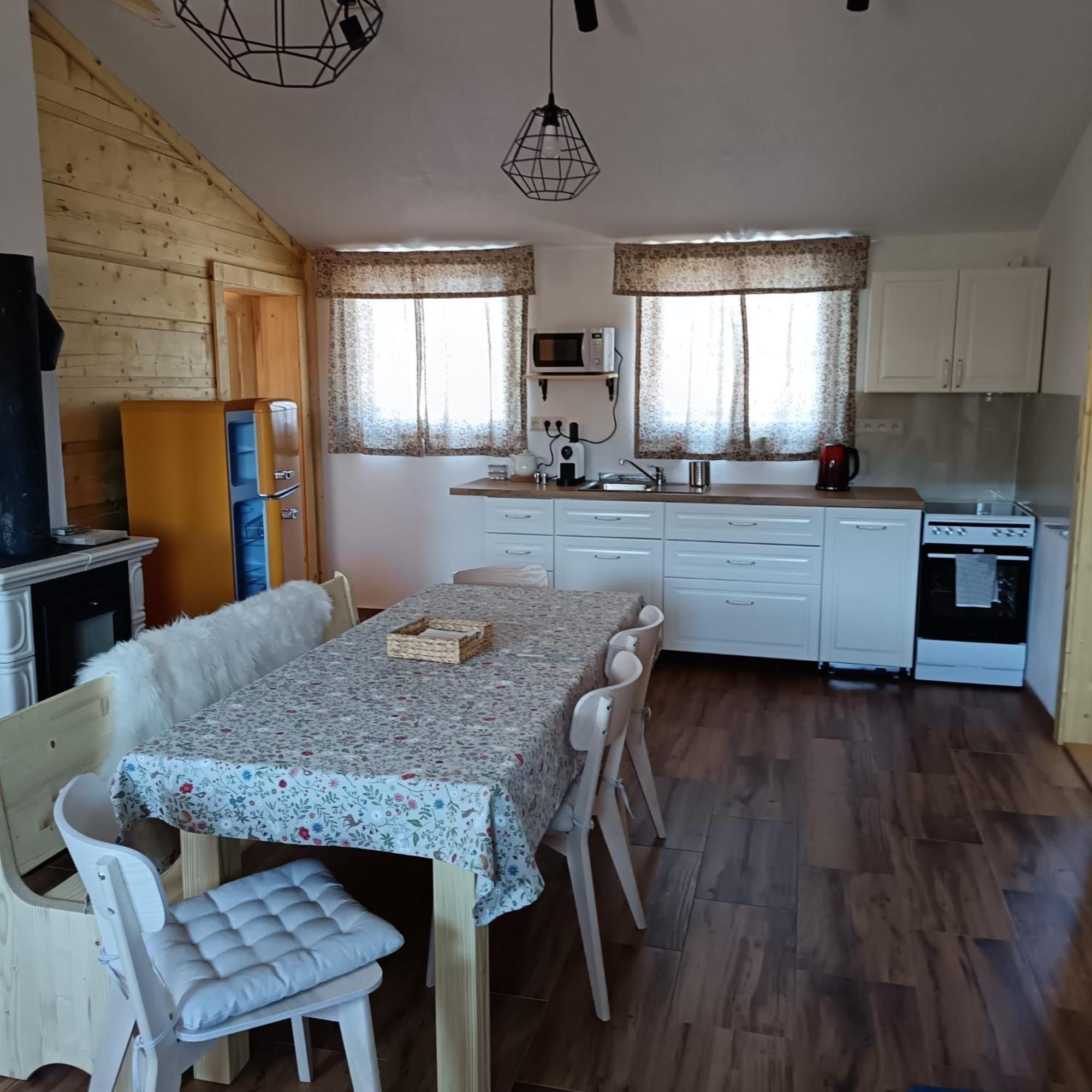 Drevenice Liptov - Ski & Hiking Apartments Lazisko Exterior photo